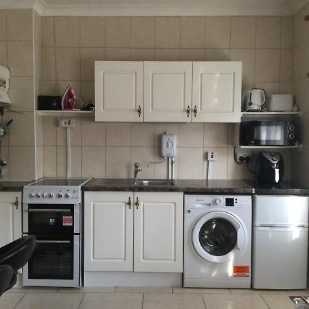 Hillview Apartment Brean Ngoại thất bức ảnh