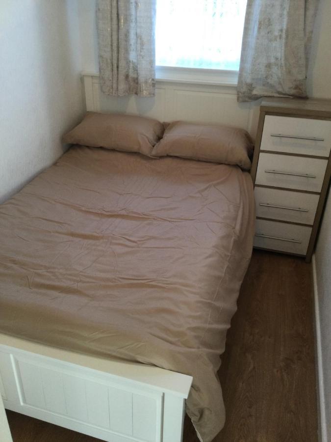 Hillview Apartment Brean Ngoại thất bức ảnh